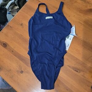 ARENA Women's Performance Solid Team Swim Tech Swimsuit NWT 40 Navy White